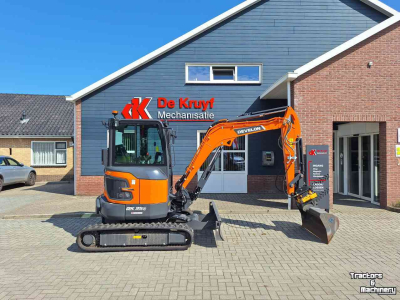 Mini-graver / Mini-graafmachine Doosan Develon DX35Z-7