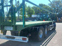 Vierwielige wagen / Landbouwwagen Kröger PWO24 balenwagen