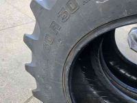 Wielen, Banden, Velgen & Afstandsringen Trelleborg 600/60R30 TM1060. 35 mm
