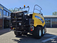 Persen / Balenpers / Pakkenpers New Holland BB1270 Bigbaler 1270 CropCutter