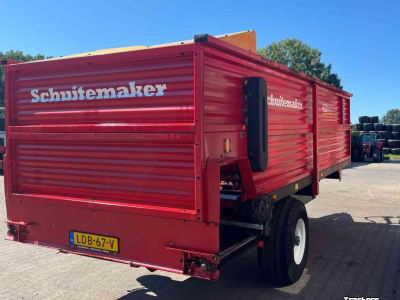 Voerverdeelwagen  / Voerdoseerwagen Schuitemaker Feedo 80-13 AL voerdoseerwagen, blokkenwagen, doseerwagen, voerwagen, voermachines