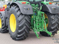 Tractor / Trekker John Deere 6R 215