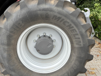 Tractor / Trekker Massey Ferguson 7S.210 Dyna-VT Exclusive