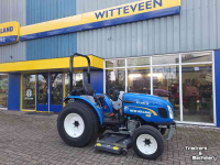 Compact tractor New Holland Boomer 35
