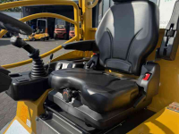 Shovel / Wiellader / Kniklader Eurotrac W12 S nieuw model!