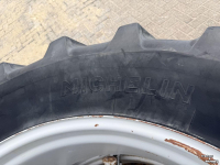 Wielen, Banden, Velgen & Afstandsringen Molcon Dubbellucht 5-ster 18.4R38 Michelin