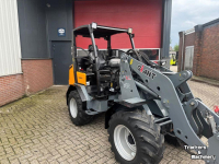 Shovel / Wiellader / Kniklader Giant V5003
