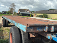 Vierwielige wagen / Landbouwwagen  Aanhanger 8 Meter lang