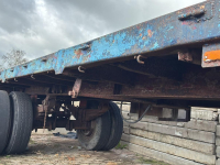 Vierwielige wagen / Landbouwwagen  Aanhanger 8 Meter lang