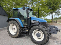 Tractor / Trekker New Holland TS100 met kruipbak