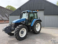 Tractor / Trekker New Holland TS100 met kruipbak