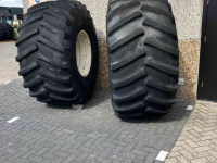 Wielen, Banden, Velgen & Afstandsringen Firestone Set ALL TRACTION 23 Nok 40mm  900/60R32 compleet op Velg aansluiting 280/335/10gaats