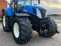 Tractor / Trekker New Holland T 7.220 AC
