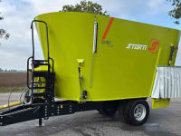 Voermengwagen Storti T2S 240 voermengwagen