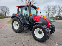 Tractor / Trekker Valtra N82