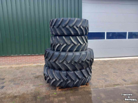 Wielen, Banden, Velgen & Afstandsringen Mitas wielenset 540/65/38 en 480/65/24 op fendt velgen