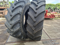 Wielen, Banden, Velgen & Afstandsringen Taurus 520/70R38