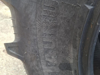 Wielen, Banden, Velgen & Afstandsringen Taurus 520/70R38