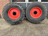 Wielen, Banden, Velgen & Afstandsringen BKT 18.4-26