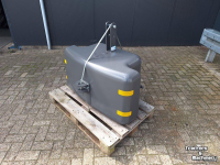 Gebruikte onderdelen van tractoren  750 KG