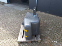 Gebruikte onderdelen van tractoren  750 KG