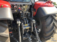 Traktoren Massey Ferguson 5S 135 Dyna6 Efficient