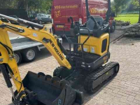 Mini-graver / Mini-graafmachine New Holland E14D