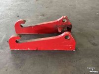 Overige aanbouwdelen en toebehoren Volvo Aanlashaken Aanlasoren Volvo L40 Volvo L45