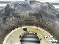 Wielen, Banden, Velgen & Afstandsringen Michelin Set Michelin Banden 540/65R28 Multibib Vaste Velgen