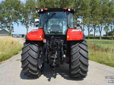 Tractor / Trekker Case-IH Farmall M 100
