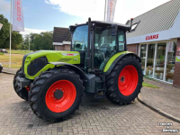 Tractor / Trekker Claas Axos 3.105