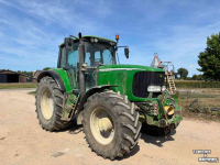Tractor / Trekker  John deere 6820