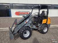Shovel / Wiellader / Kniklader Giant V452T
