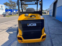Shovel / Wiellader / Kniklader JCB 403 plus Canopy brede wielen