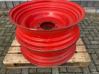Wielen, Banden, Velgen & Afstandsringen Fendt DW10x34 velgen met deuk