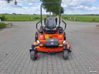 Zitmaaier Kubota ZD1211 zeroturn zitmaaier
