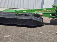 Maaier John Deere 331