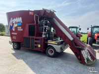 Zelfrijdende Voermengwagen Unifast Virage 200 voermengwagen voermachines