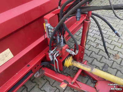 Blokkendoseerwagen Strautmann BVW