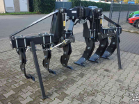 Woeler / Diepwoeler / Voorzetwoeler  Agroland Tytan Plow Combi diepwoeler met hef