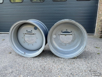 Wielen, Banden, Velgen & Afstandsringen Titan W15L R28
