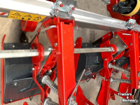 Overige grondbewerkingsmachines en toebehoren Kramer MINOS MINOS AGRI 4 rij rijenfrees met aanaarders