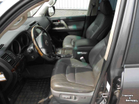 Overige transport- en industriemachines en toebehoren Toyota landcruiser 200 v8