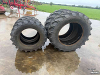 Wielen, Banden, Velgen & Afstandsringen BKT Agrimax RT765 580/70R38 en 420/70R28