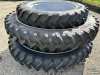 Wielen, Banden, Velgen & Afstandsringen BKT 230/95/32 en 230/95/48