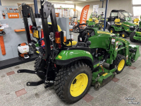 Smalspoor tractor John Deere 2026R