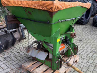 Sneeuwruim werktuigen Amazone E+S 750 zoutstrooier
