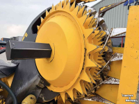 Maisbek New Holland 60BFIE 8-Rij Maisbek