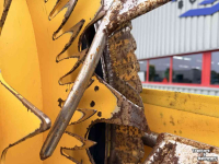 Maisbek New Holland 60BFIE 8-Rij Maisbek