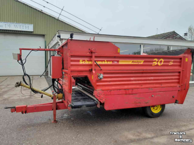 Voerverdeelwagen  / Voerdoseerwagen Schuitemaker Amigo 30 S